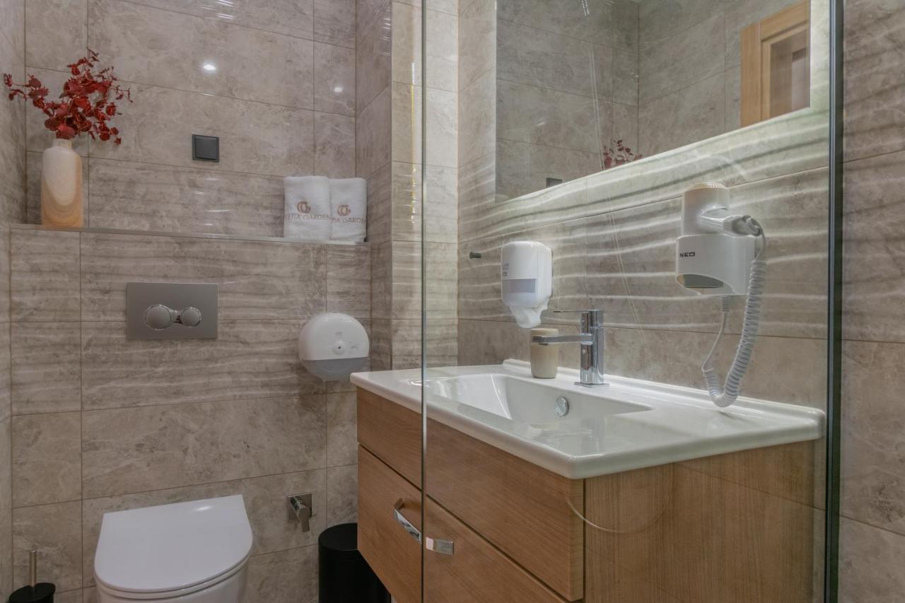 Hotel Osetia Garden 몸칠그라드 외부 사진