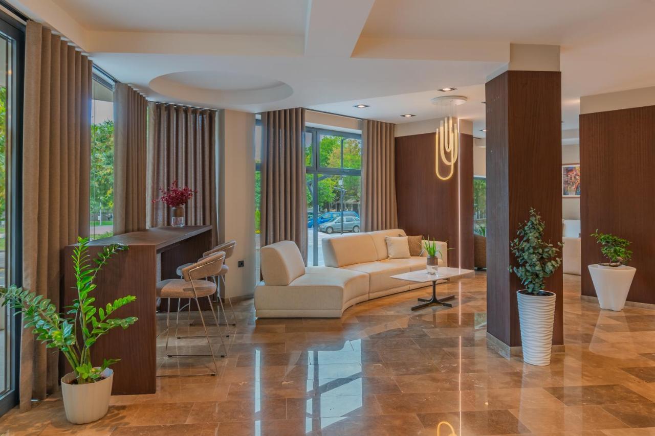 Hotel Osetia Garden 몸칠그라드 외부 사진