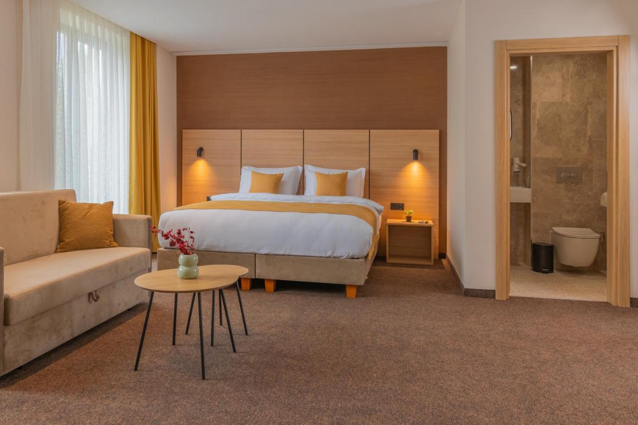 Hotel Osetia Garden 몸칠그라드 외부 사진